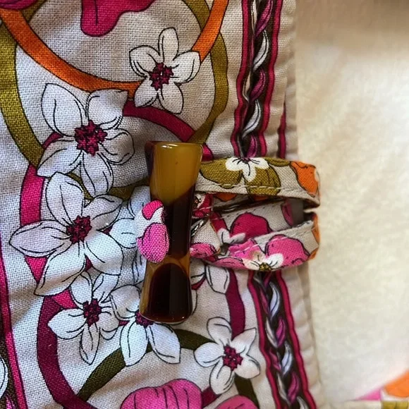 Vera Bradley tote. Like new condition - Picture 3 of 6